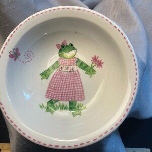 Kelly B, Rightsell 's Green Frog for Girls Bowl